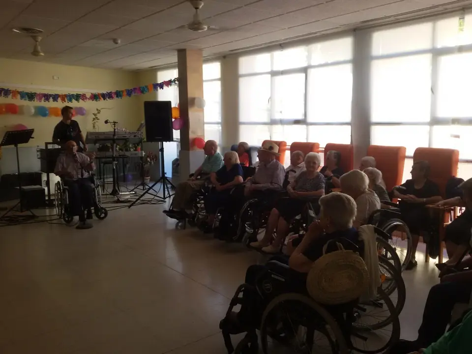 MADRIGAL DIA DE LOS ABUELOS 2018 (1)