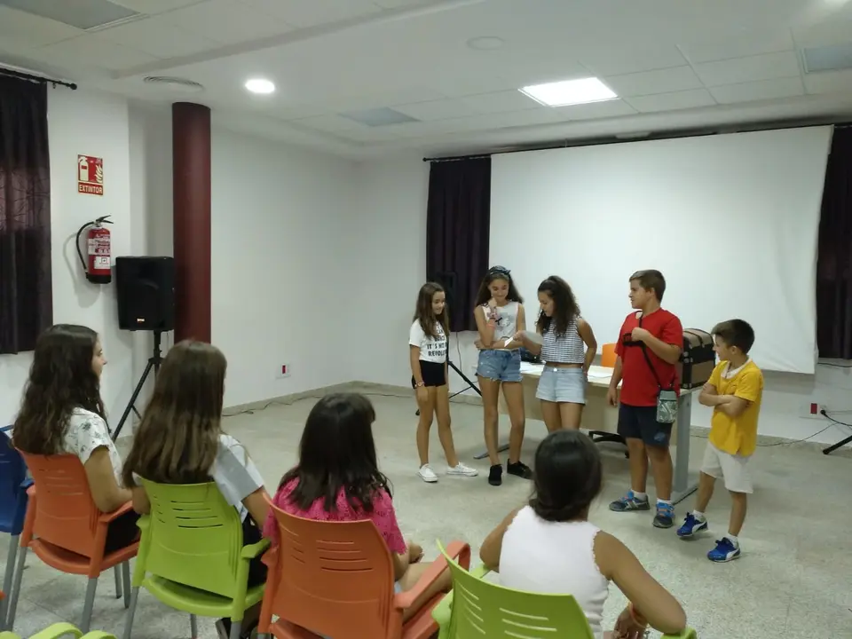 Colegiales de Cilleros participan en Alcemos nuestra voz (3)