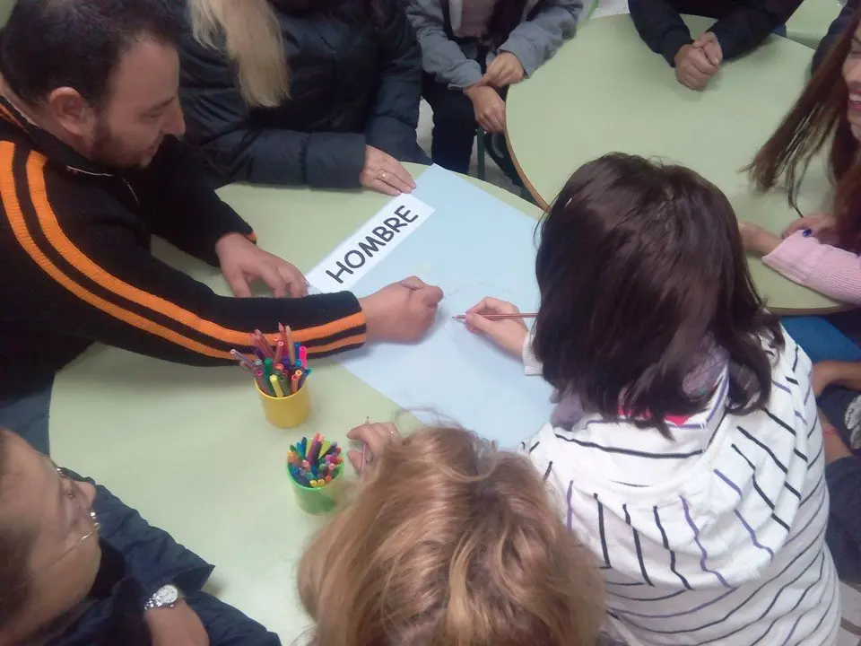 Actividades realizadas con el Programa Incluyelas financiado por Dip Badajoz (7)