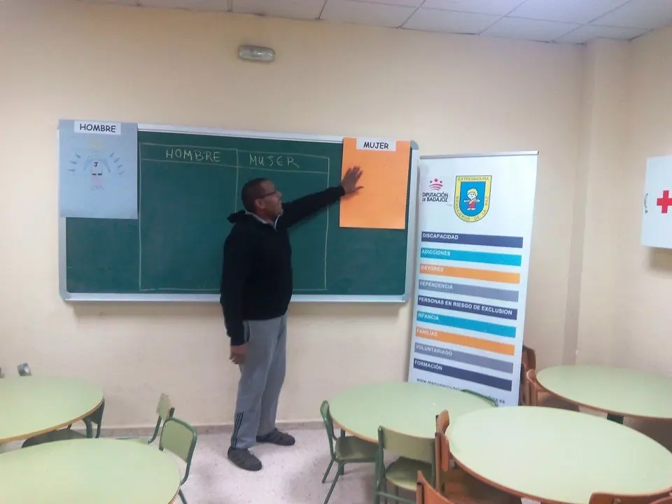 Actividades realizadas con el Programa Incluyelas financiado por Dip Badajoz (8)