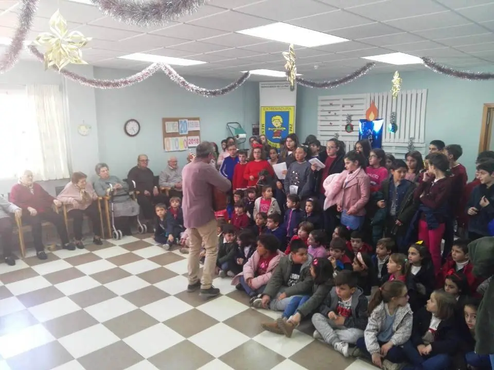 ALMENDRALEJO canta la Navidad 018 (10)