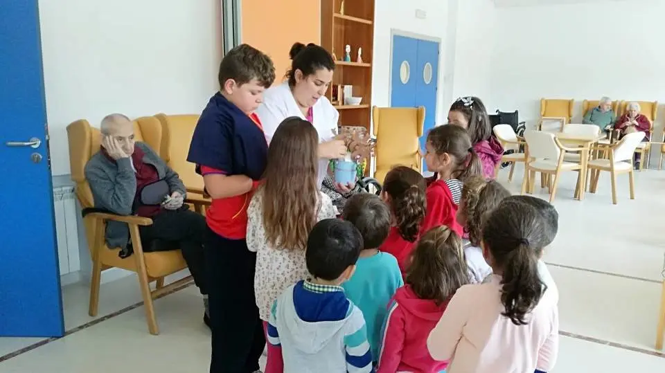 VVBB los ni&ntilde;os visitan Siete Villas por Navidad (12)