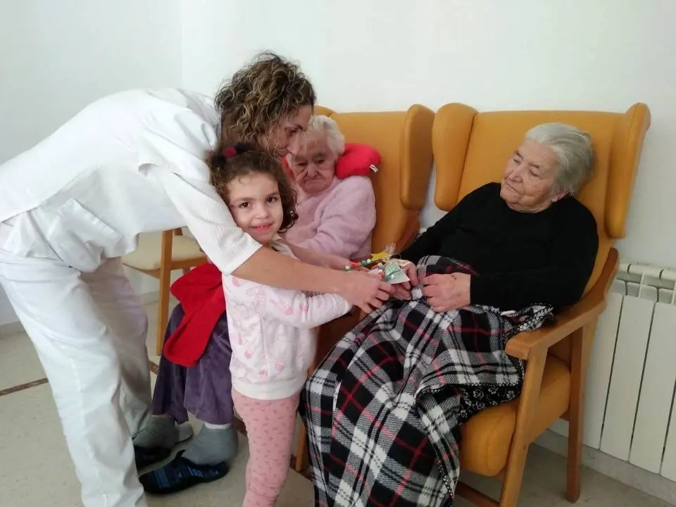 VVBB los ni&ntilde;os visitan Siete Villas por Navidad (30)