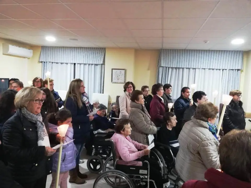 Los mayores de Carrascalejo celebran la Concepcion 018 (15)