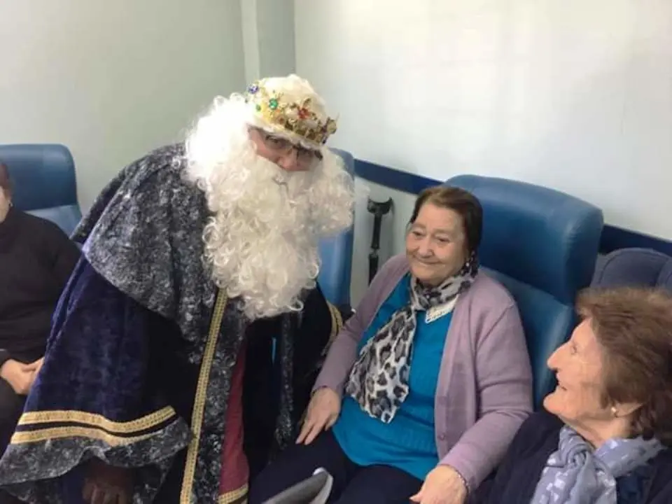 ALMENDRALEJO Visita de los Reyes Magos 01019 (8)