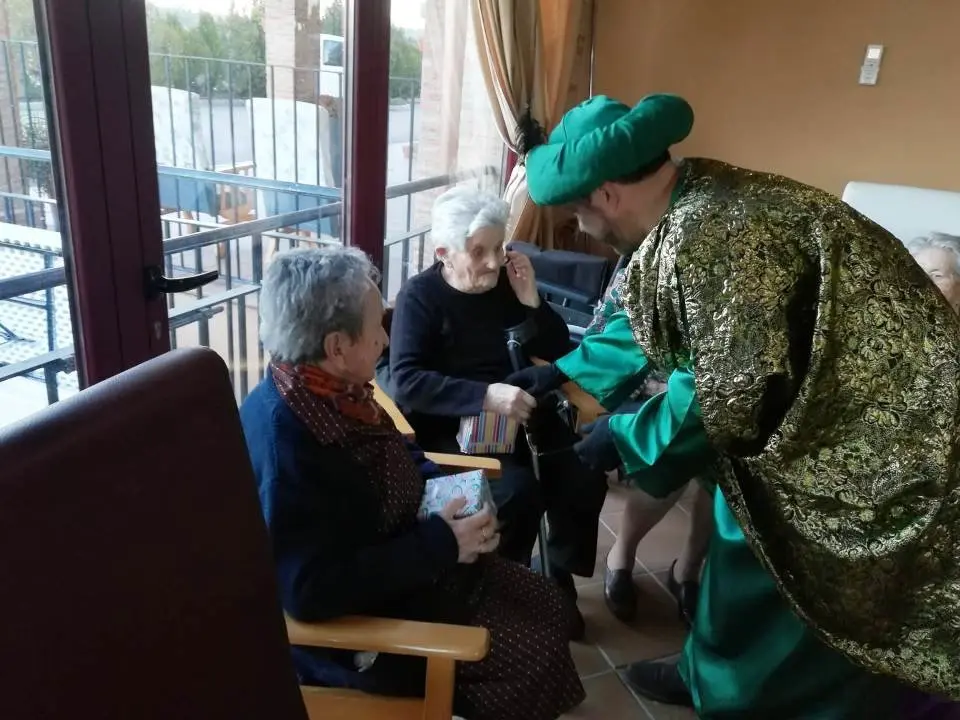 CARRASCALEJO recibe a los Reyes Magos 019 (1)