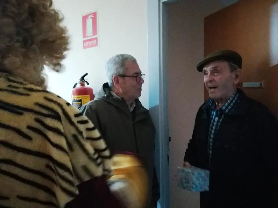 CARRASCALEJO recibe a los Reyes Magos 019 (12)