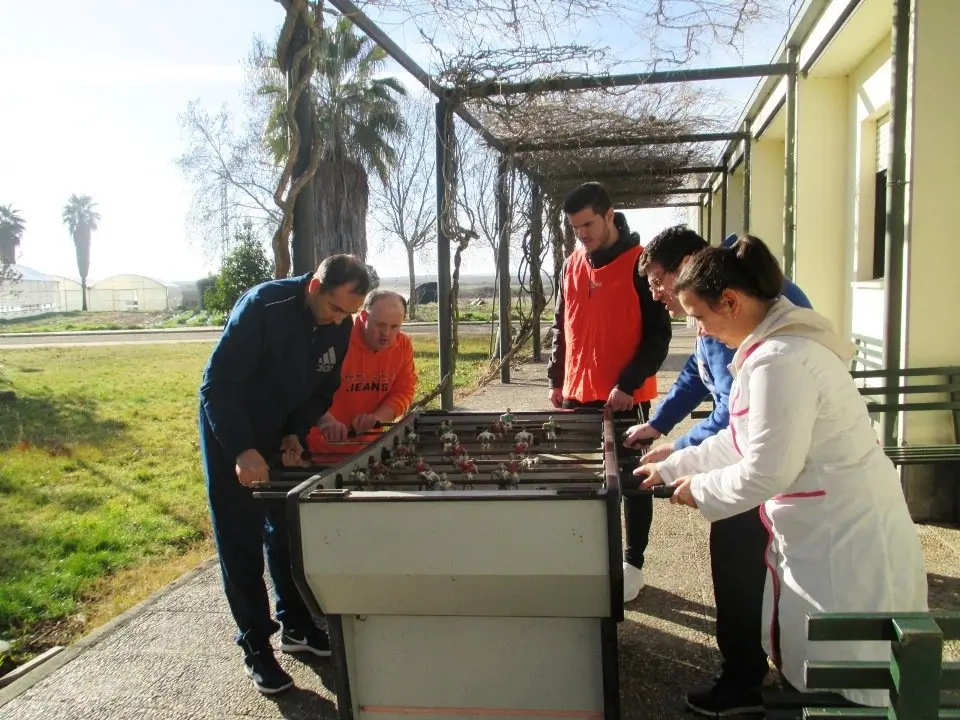 Entrenando a futbolin para Jedes con Teen Emprende Jalama (3)