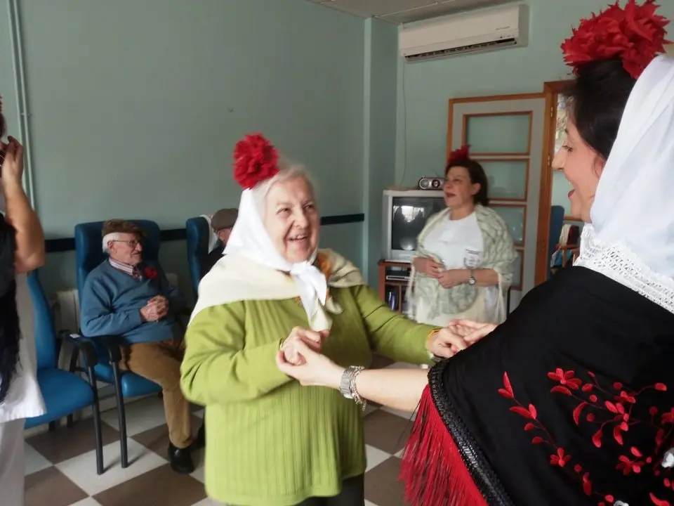 Tiera de Barros se llena de chulapos en Almendralejo (17)