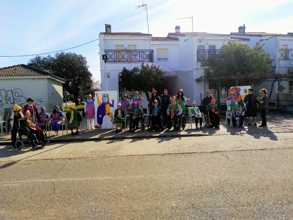 El Encinar vive el Carnaval en Vegaviana (1)