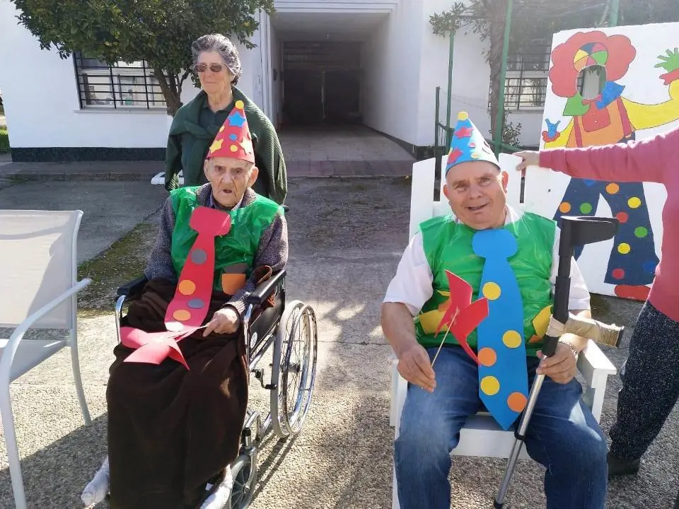 El Encinar vive el Carnaval en Vegaviana (4)