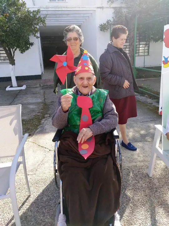 El Encinar vive el Carnaval en Vegaviana (7)