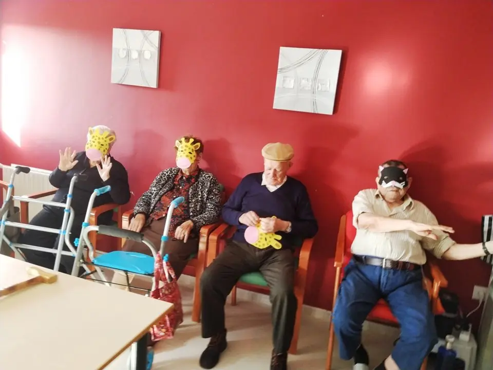 Carnaval de m&aacute;scaras en Peraleda de la Mata (4)
