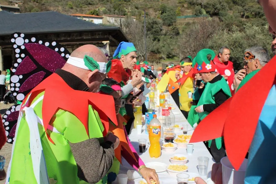 Los residentes de Nu&ntilde;omoral viven el Carnaval 2019 (5)