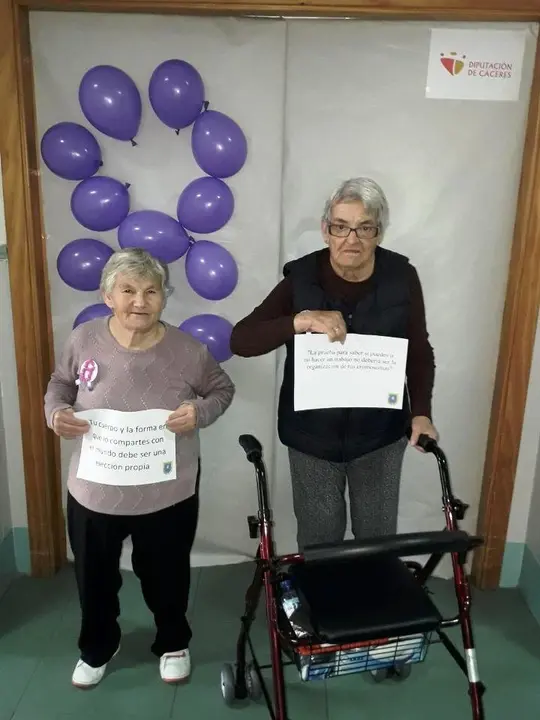 Pinofranqueado celebra el 8 de marzo (9)