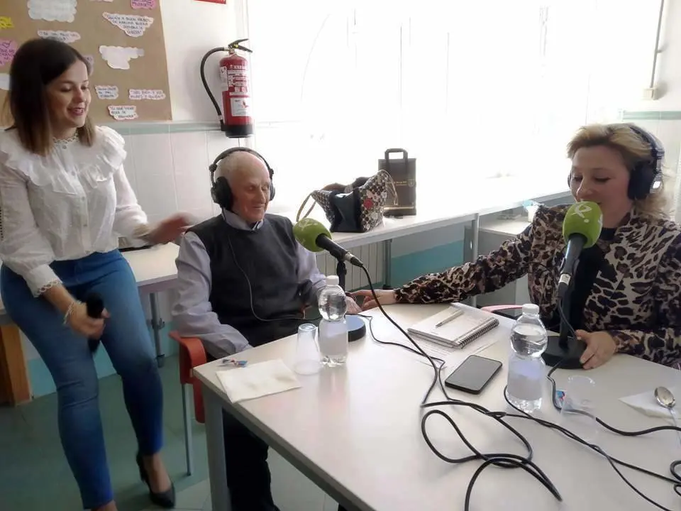 Pilar Boyero emite Soy lo Prohibido desde Pinofranqueado (14)
