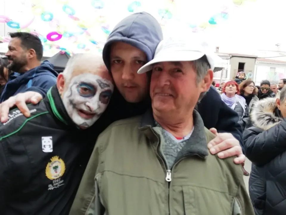 Residentes de Nu&ntilde;omoral en el Festivalino 04019 (17)