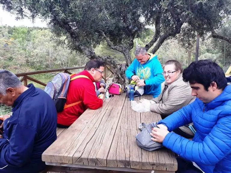 Usuarios conocen a las cabras bombero 04019 (16)