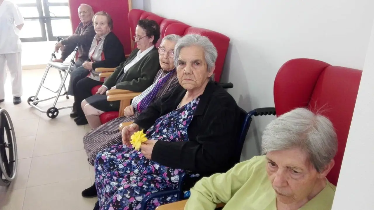 Virgen de Fatima visita la residencia El Encinar 0519 (20)
