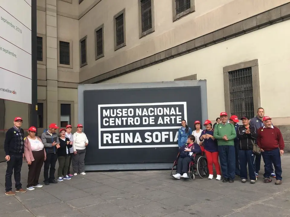 El CRF de Nu&ntilde;moral visita el Reiina Sofia 05019 (9)
