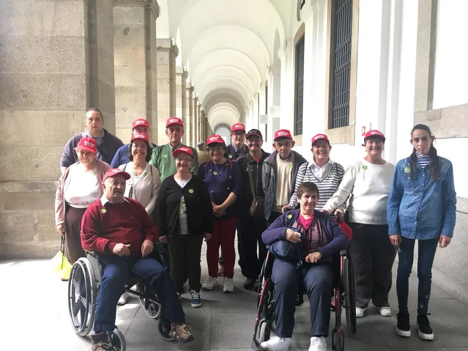 El CRF de Nu&ntilde;moral visita el Reiina Sofia 05019 (10)