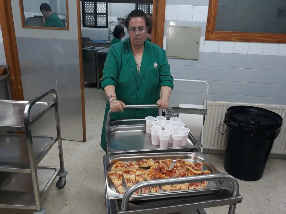 Alumos de Pretaller en el taller de cocina 05019 (26)