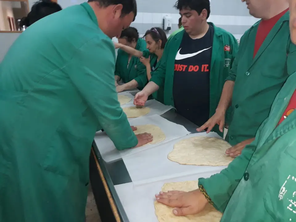 Alumos de Pretaller en el taller de cocina 05019 (37)