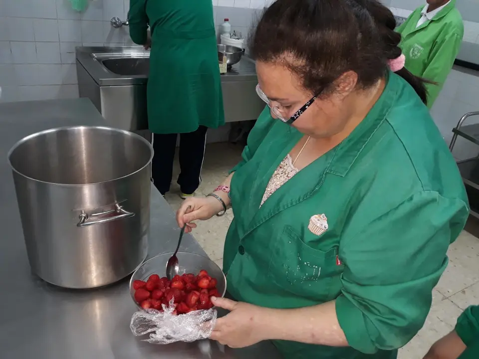 Alumos de Pretaller en el taller de cocina 05019 (42)