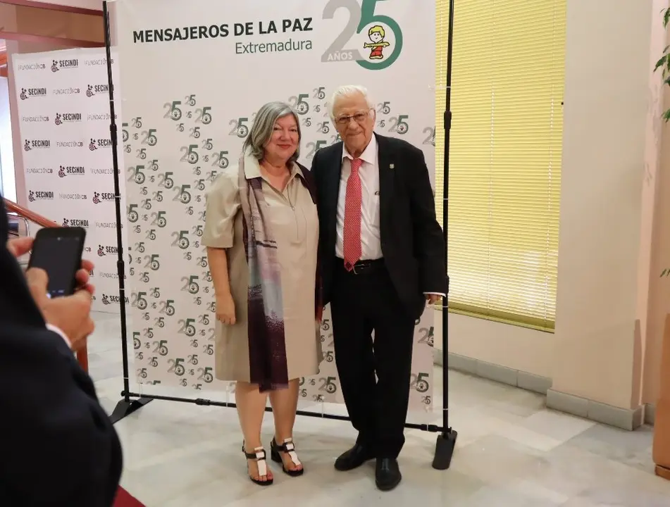 Charla padre Angel en Merida XXV aniversario (33)