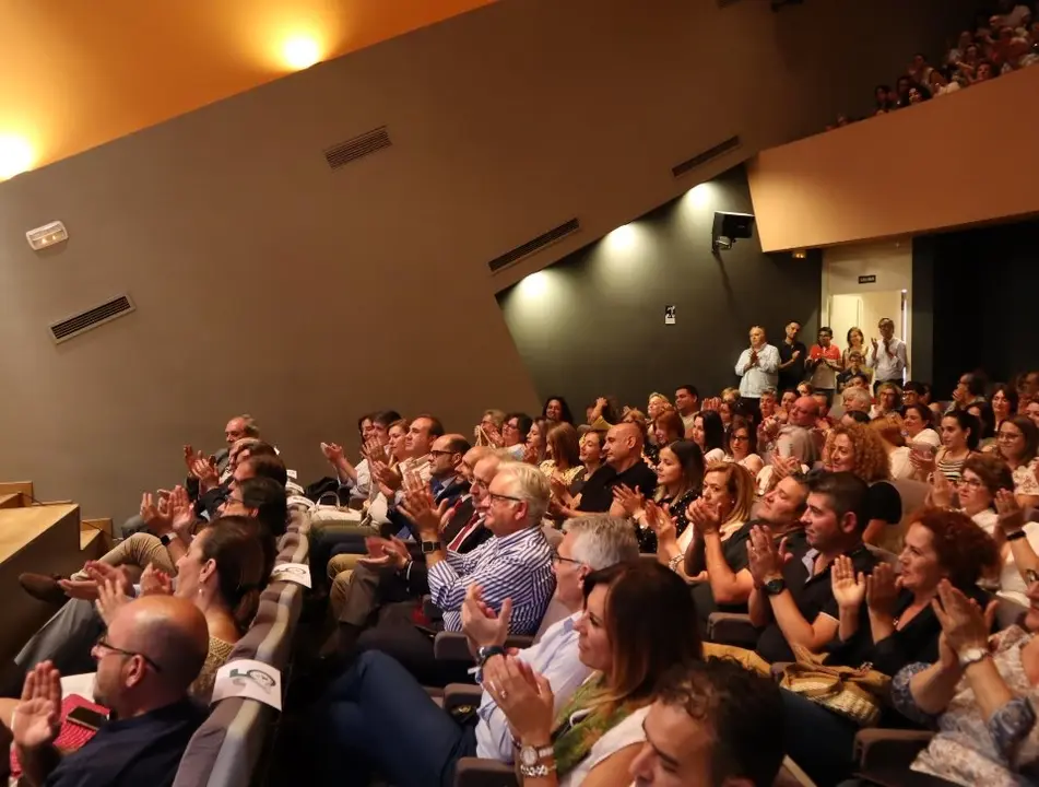 Charla padre Angel en Merida XXV aniversario (325)