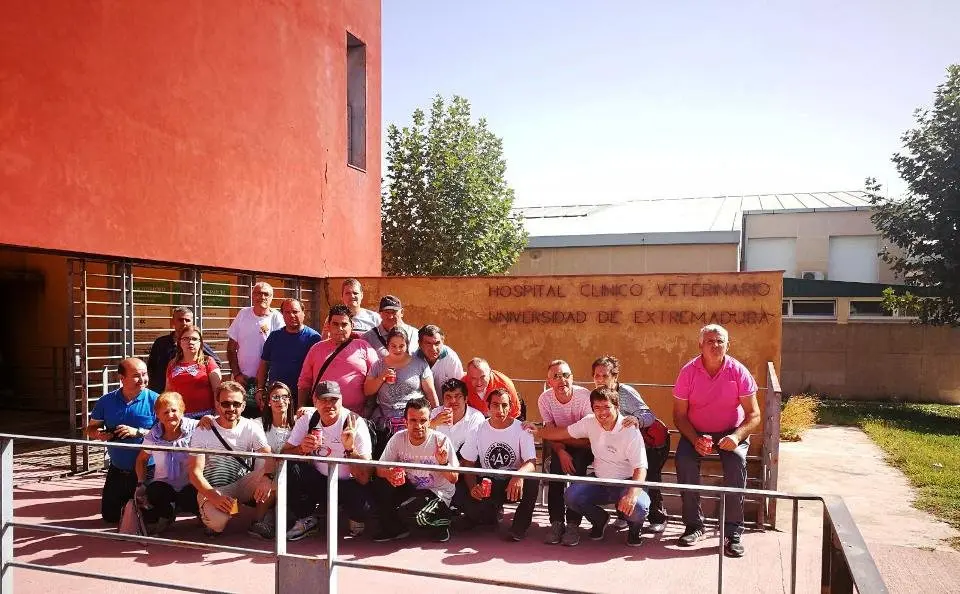 Veterinaira recibe visita del Centro Ocupacional7