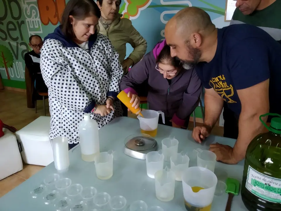 COM Taller de Lavanderia en Romangodo 10019 (1)