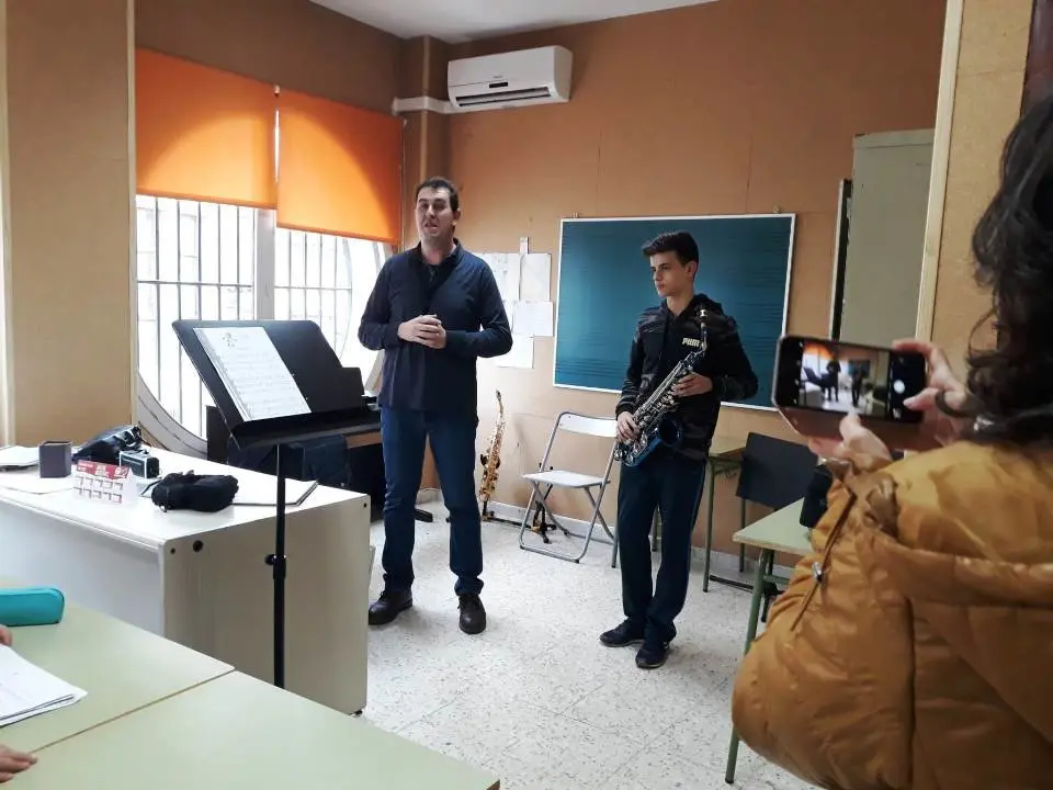 Pretaller en la Escuela Municipal de Musica 11019 (7)