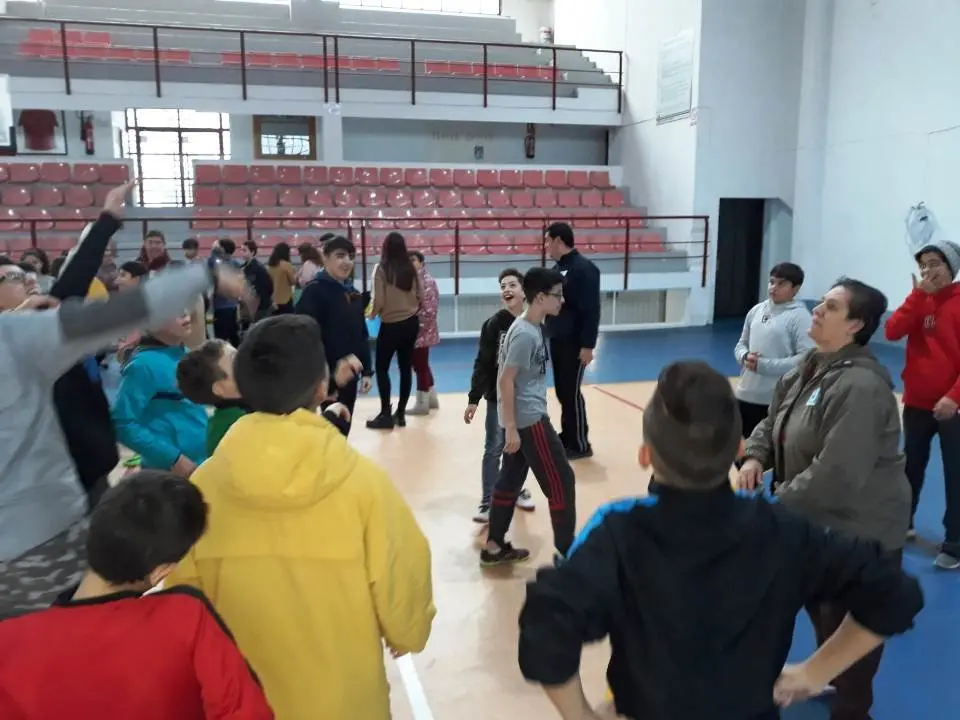 COM Visita IESO Val de Xalima 2811019 (1)