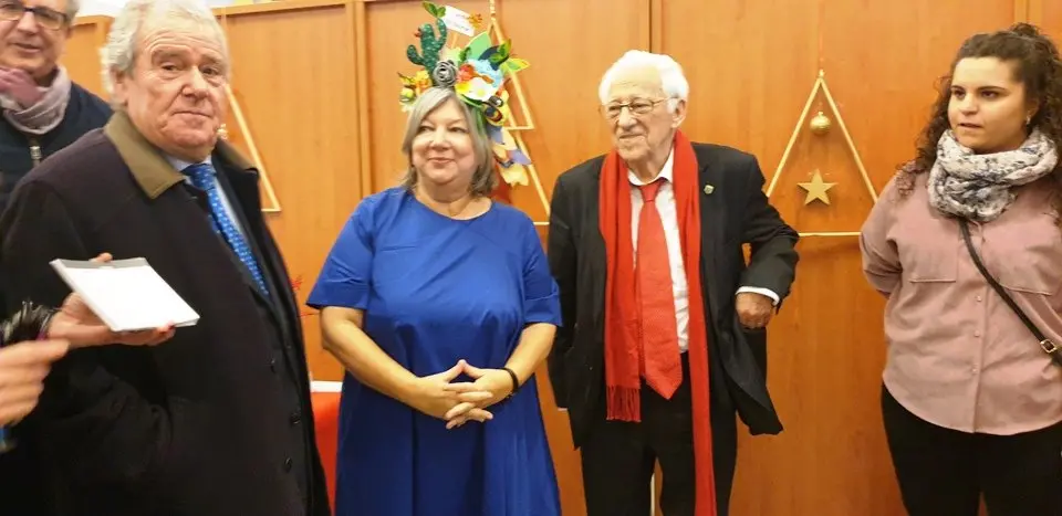 Cena solidaria de Navidad 2019042