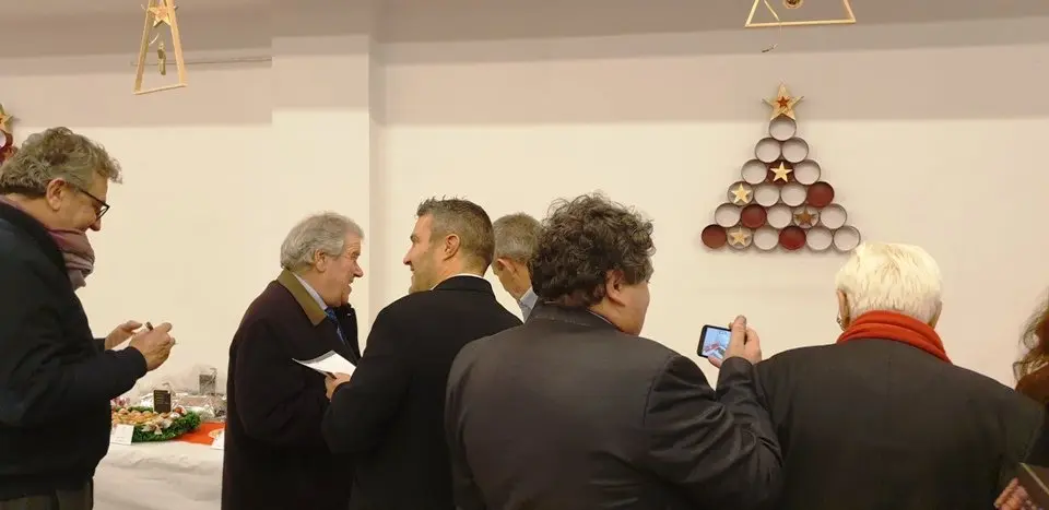 Cena solidaria de Navidad 2019054