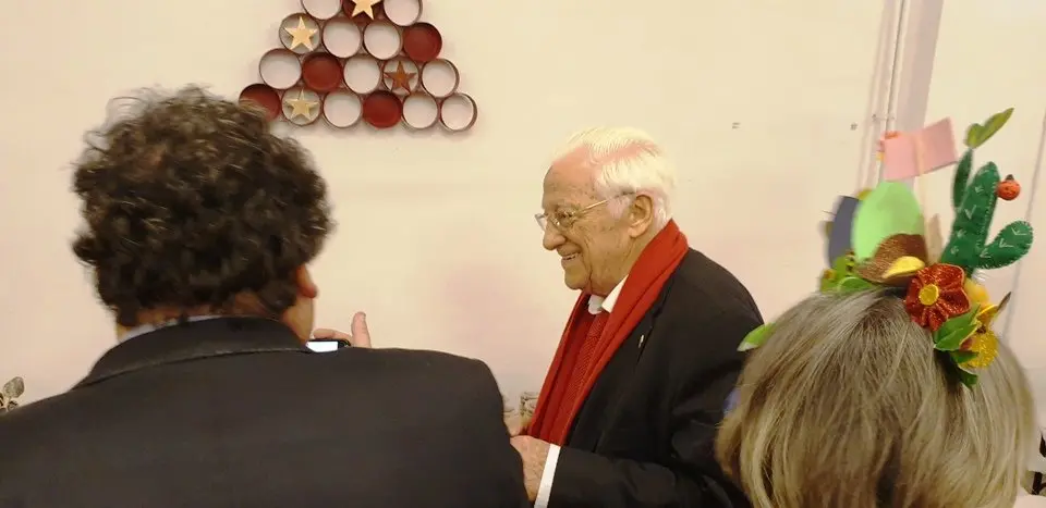 Cena solidaria de Navidad 2019055