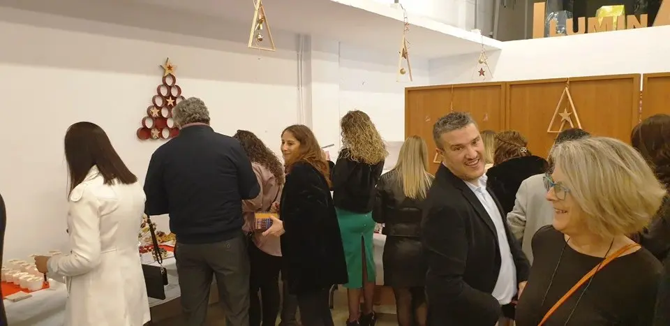 Cena solidaria de Navidad 2019069