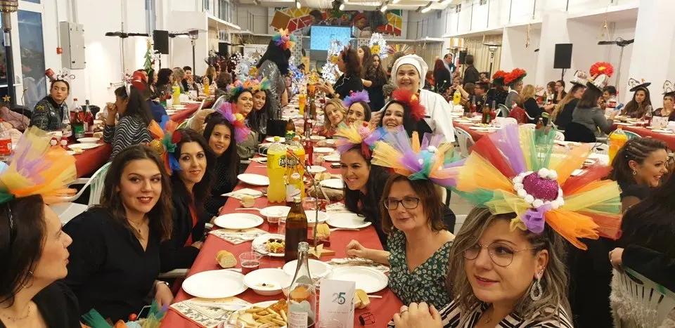 Cena solidaria de Navidad 2019165