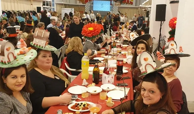 Cena solidaria de Navidad 2019200