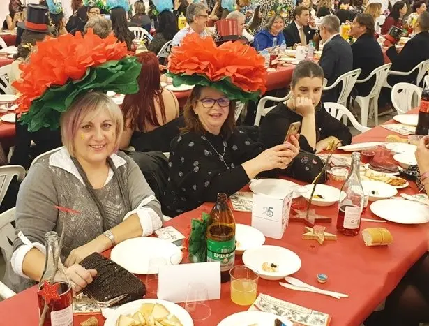 Cena solidaria de Navidad 2019203