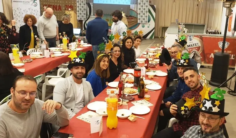 Cena solidaria de Navidad 2019208