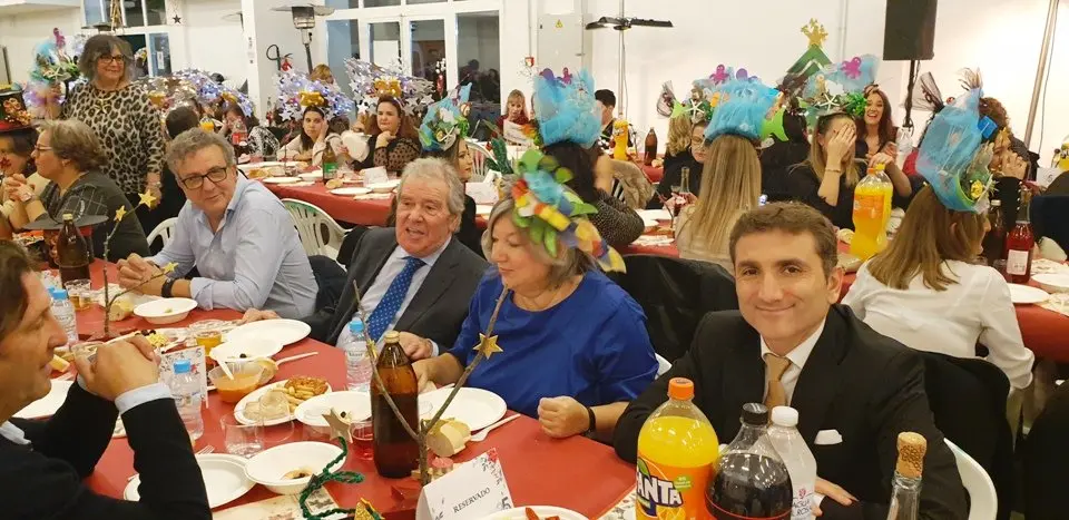 Cena solidaria de Navidad 2019212