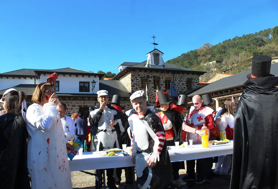 NU&Ntilde;OMORAL Carnaval 020 (20)