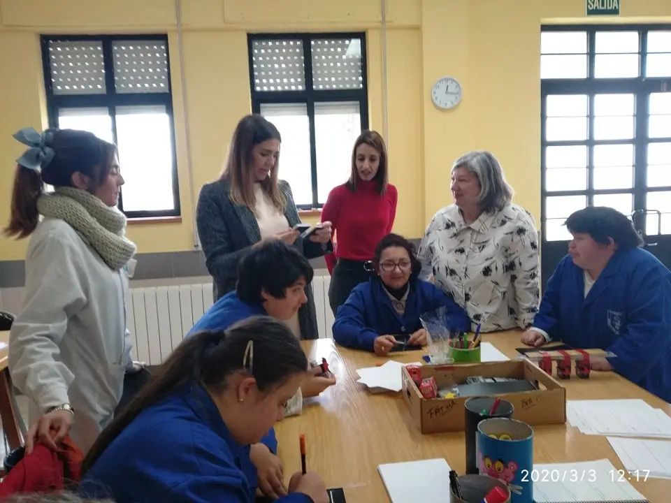 Visita Fundacion Dame Vida al COM 03020 (91)