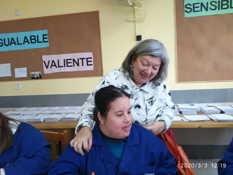 Visita Fundacion Dame Vida al COM 03020 (101)