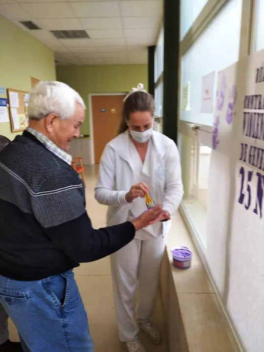 Actividad Igualdad en la tercera Edad. Programa de Igualdad Incluyel-as. Diputaci&oacute;n de C&aacute;ceres. (22)