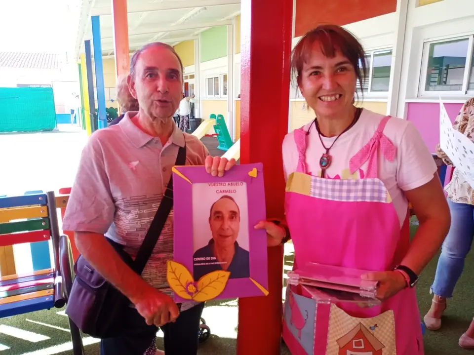2022 FOTOS ADOPTA A UN ABUELO CEI CORAZ&Oacute;N DE JES&Uacute;S (5)