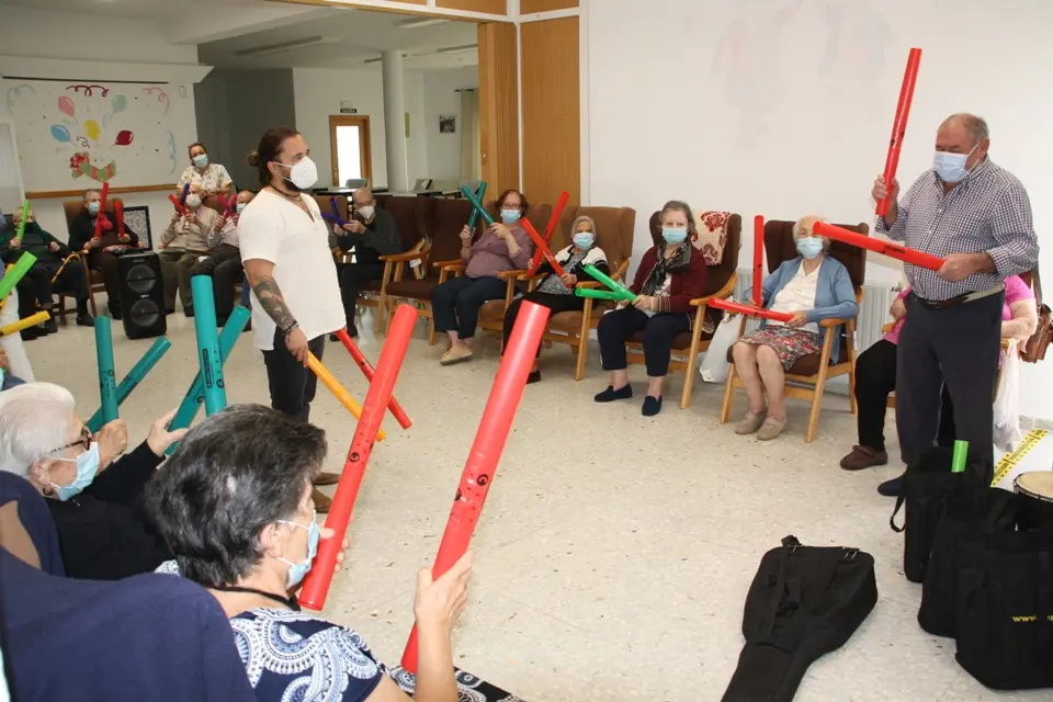 Taller de Musicoterapia 05-10-22 (6)