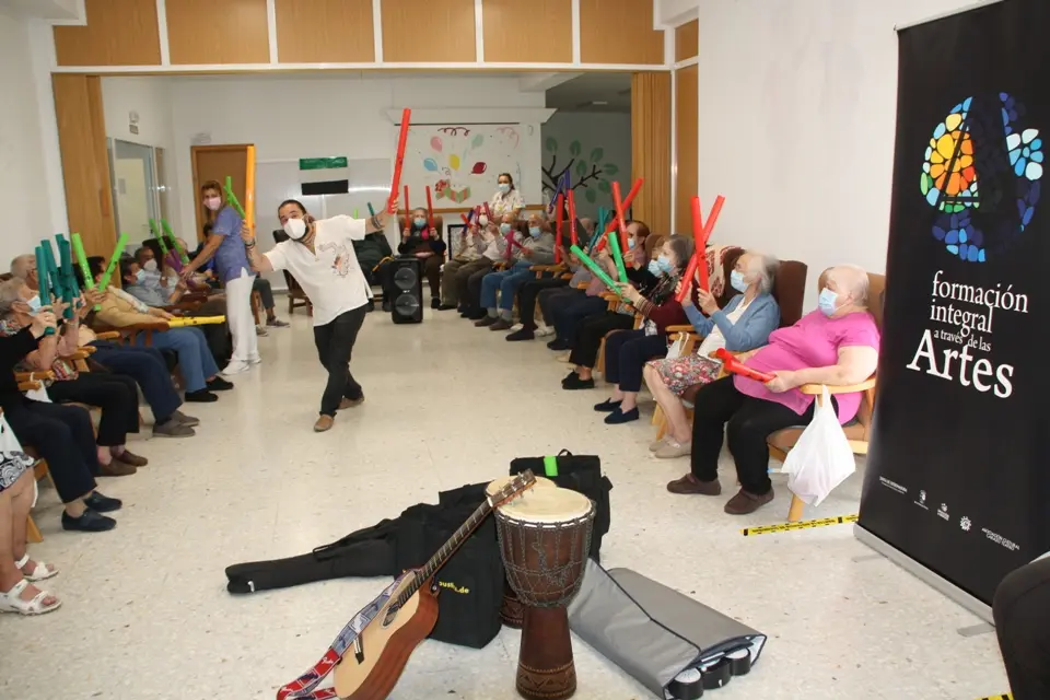 Taller de Musicoterapia 05-10-22 (7)